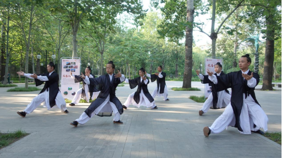 武当非遗走进清华大学 徐刚摄