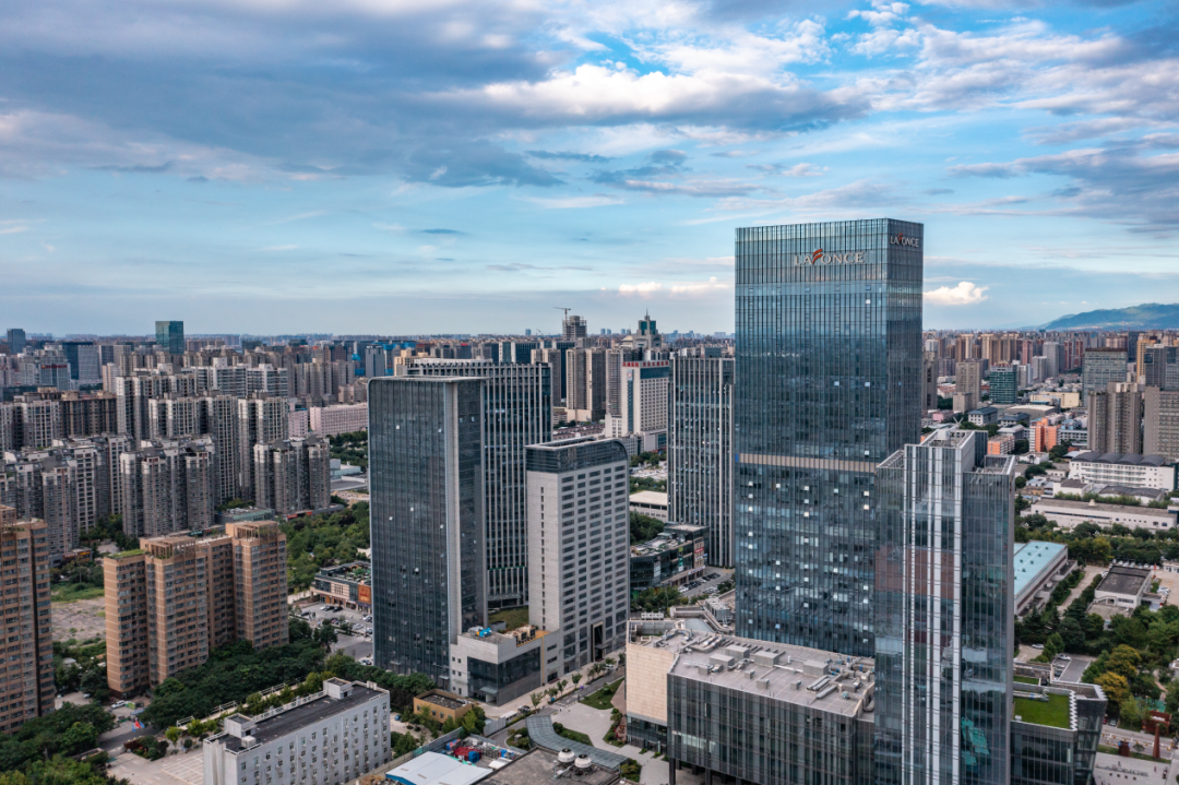 经开30年30事｜获批国家新型工业化产业示范基地：初心不改笃行致远