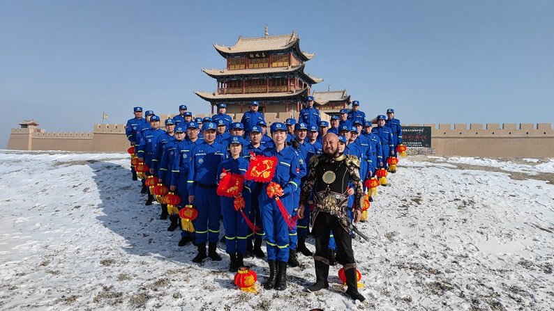 李森 嘉峪关“关长”的快乐(23412746)-20230621172858.jpg