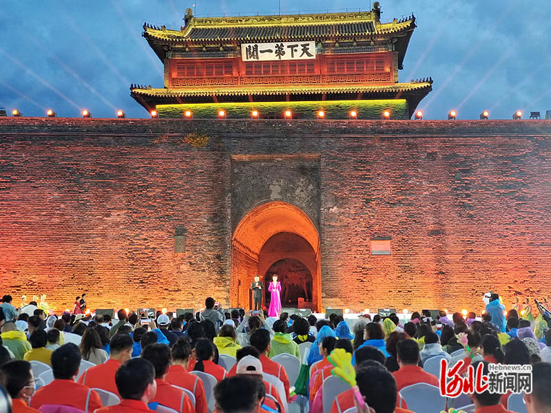 图为演出现场。 河北日报记者张辉摄