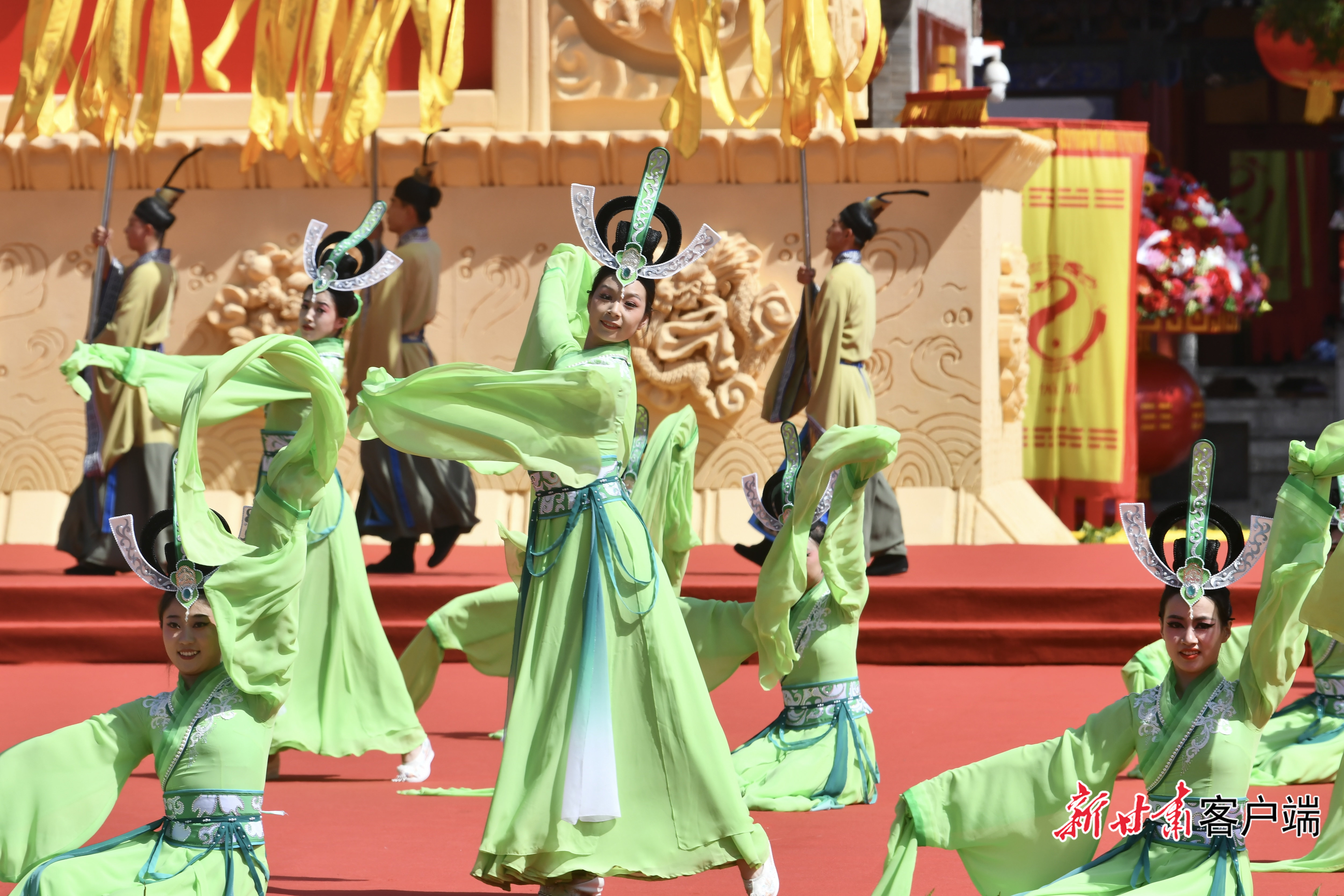 乐舞告祭共颂伏羲 公祭伏羲大典在天水举行