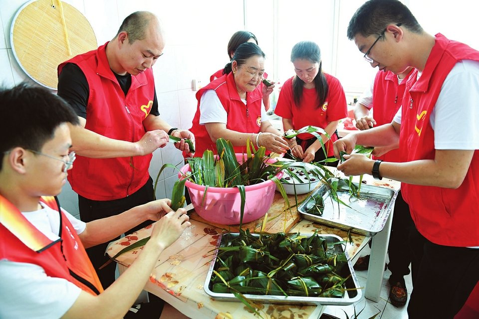 观风景 做美食