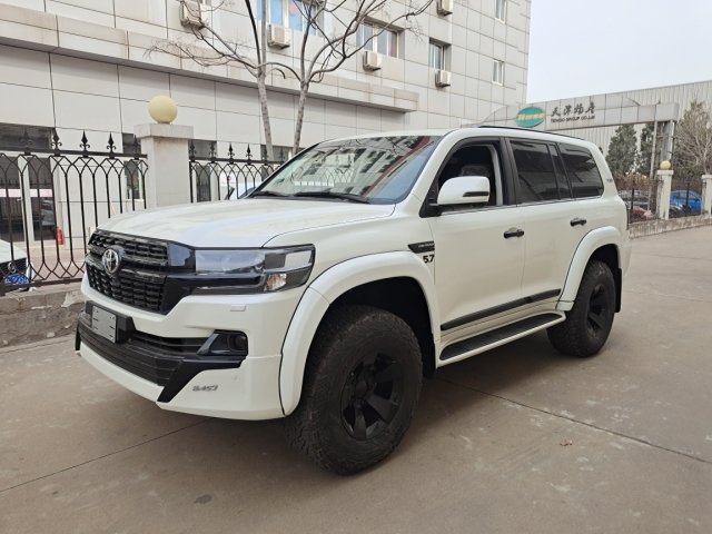 国六丰田酷路泽5700黑金刚西安提159_凤凰网汽车_凤凰网