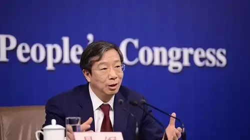 央行行长易纲会见世贸组织总干事 就中国经济金融形势等交换意见 凤凰网