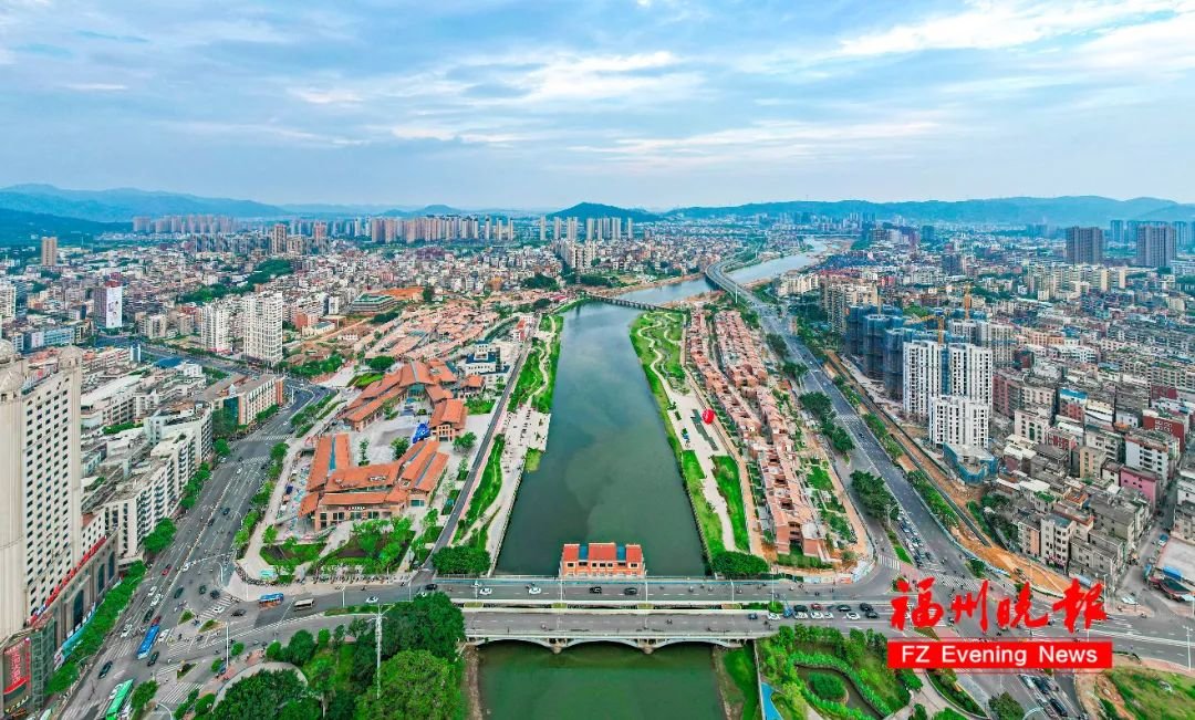 俯瞰福清利桥历史文化特色街区