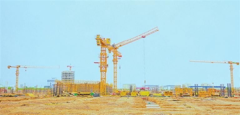 甘肃金车储能电池技术有限公司磷酸铁锂电池项目施工现场