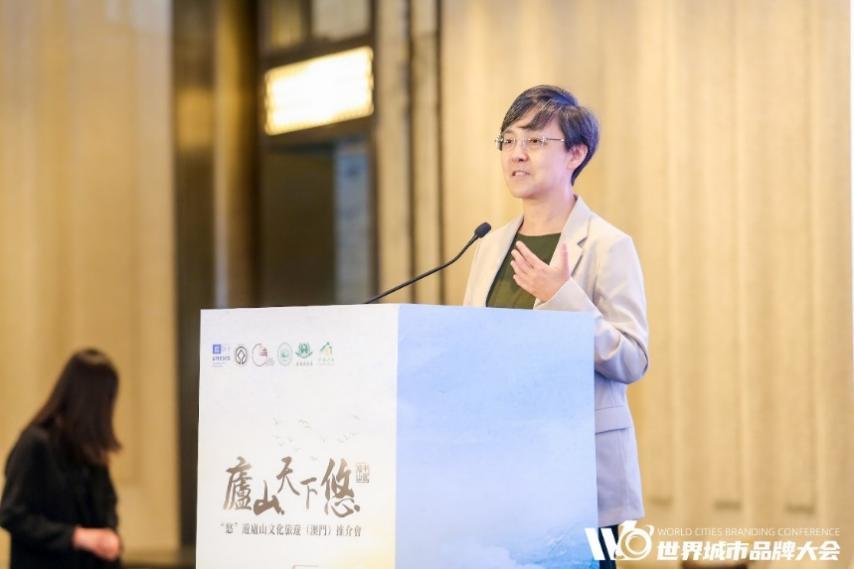 澳门特別行政区政府旅游局局长文绮华