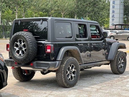 23跨吉普牧马人平行进口最低价41万特惠