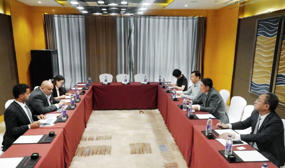 王永前拜会沙特投资部副部长赛乐 张孝金 摄