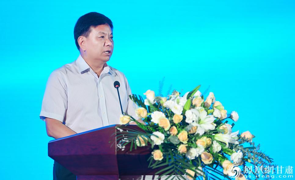 甘肃省商务厅二级巡视员何学文表示，甘肃将全力打造跨境电商产业发展新高地。杨艺锴 摄