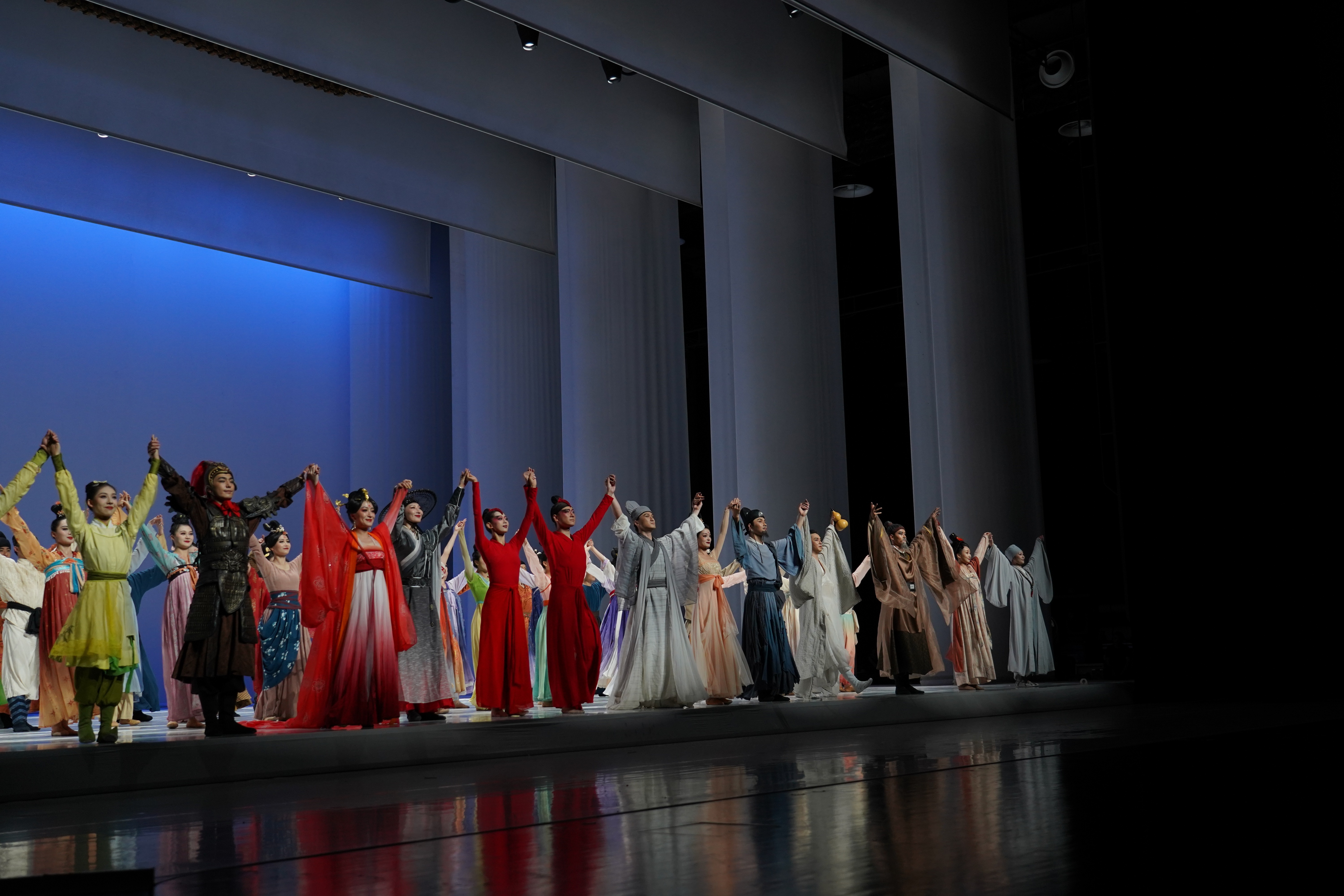 舞剧《门》走进粤港澳大湾区 活力之都深圳上演“大唐盛宴”