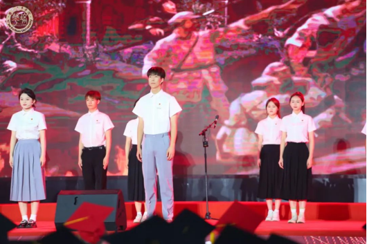 培风图南 赓续华章丨西安培华学院举行2023届毕业典礼暨学士学位授予仪式