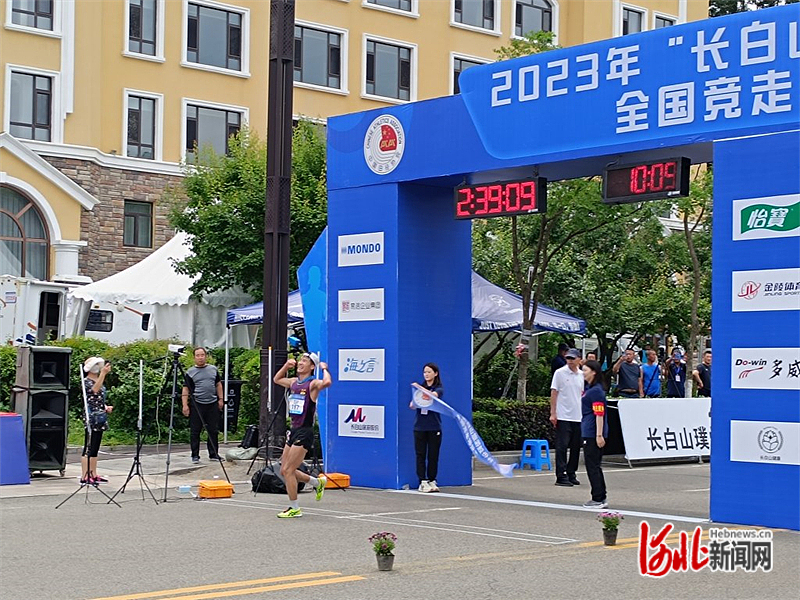 河北运动员王欣冲刺瞬间。 河北省体育局田径运动中心供图