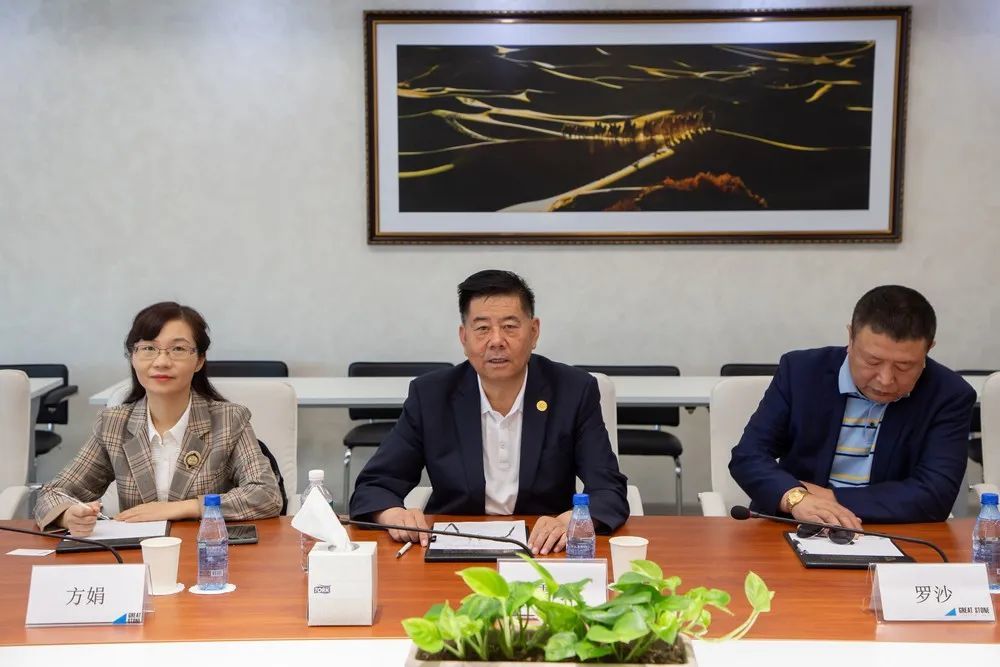 中国侨商联合会副会长雷宁考察中白工业园凤凰网陕西_凤凰网