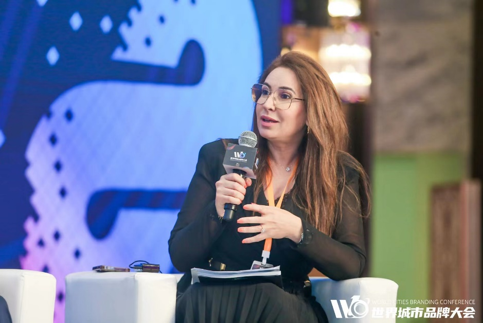 摩洛哥市长协会秘书长、摩洛哥议会前议员、拉巴特市前副市长苏阿德·扎伊迪(Souad Zaidi)