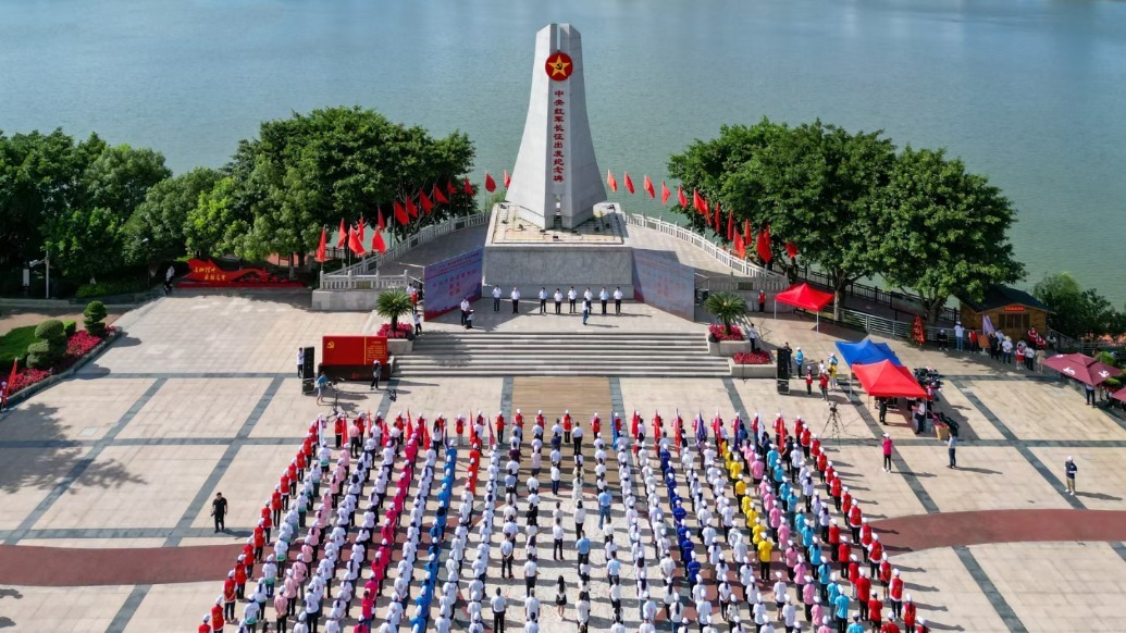 江西旅游商贸职业学院举行暑期社会实践联动出征仪式