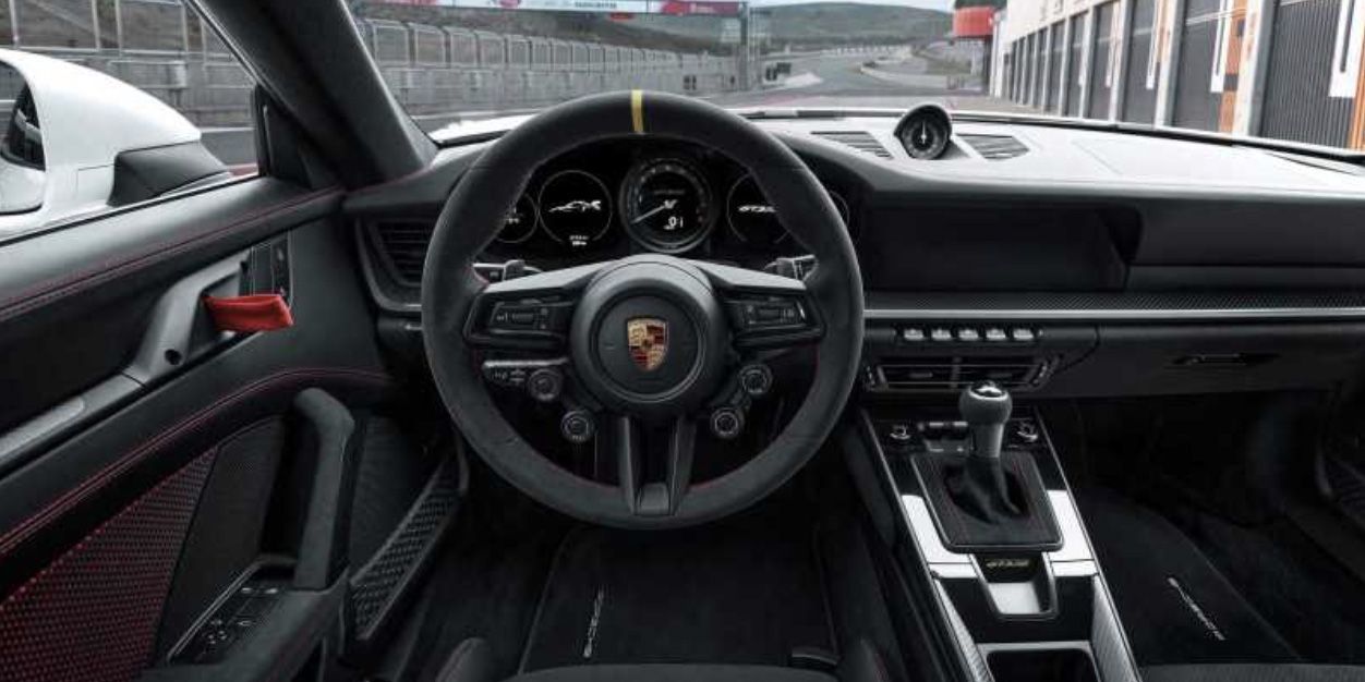 搭载4.0L发动机 保时捷911 GT3 RS全球首发 