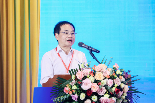 中国国际贸易学会自贸区港专业委员会副主任李自满