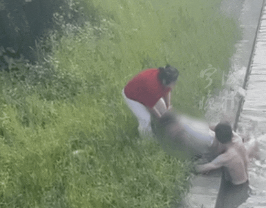 这位济宁小伙英勇救人获全网点赞