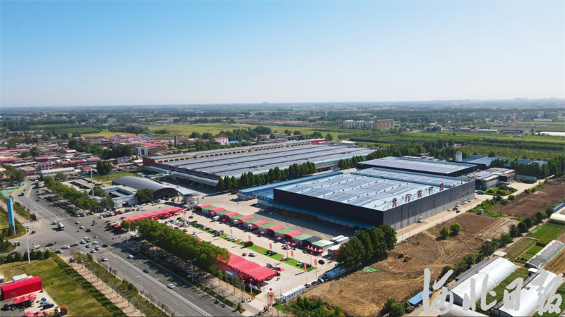 7月8日，中联农（石家庄）国际水果物流园12600平方米起步区投入运营。