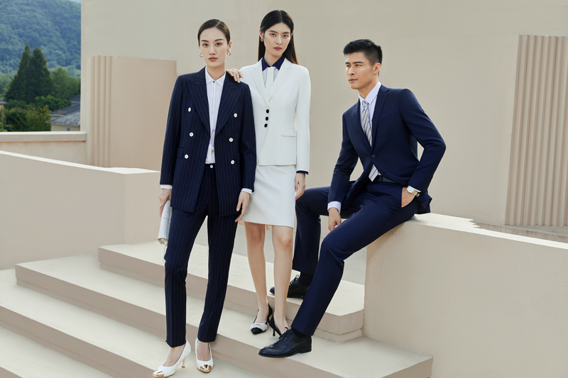 虎豹服饰也凭借一系列强势的软硬件实力,在服装品质这一点上打出一