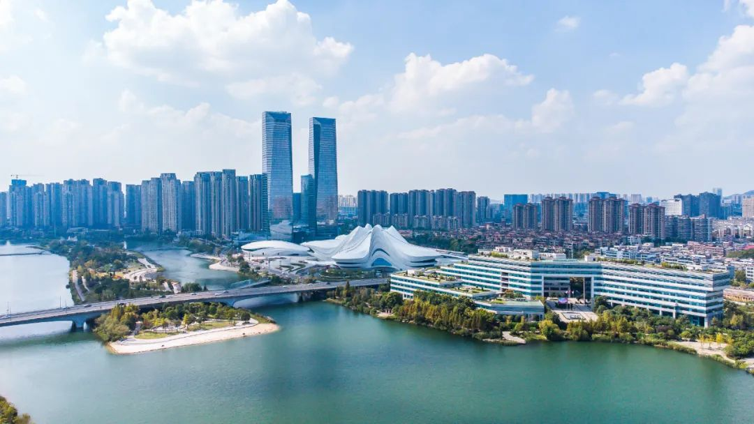 湖南湘江新区城市主中心,梅溪湖何以担此重任?
