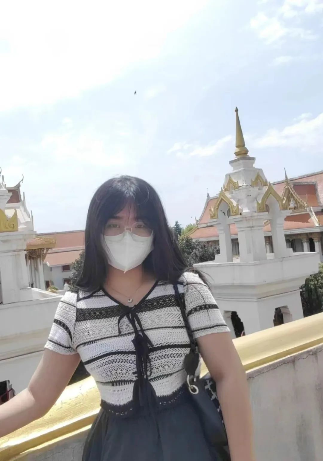 20视传本1班康梦莹