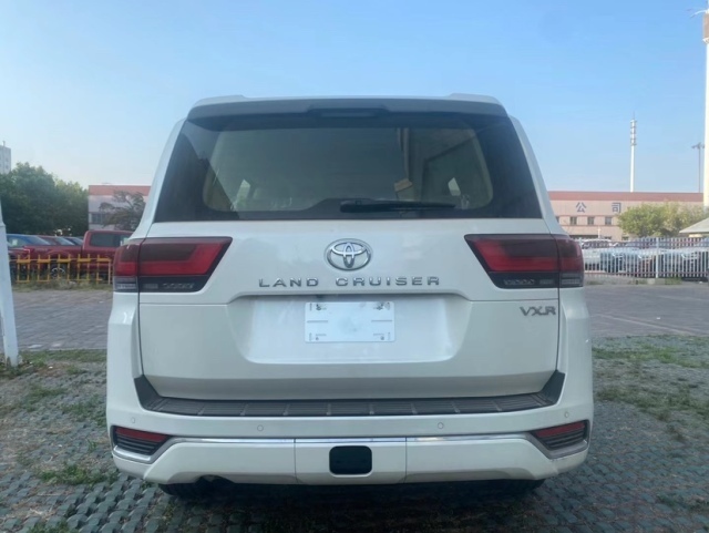 23款丰田酷路泽4000gxr西安提79万