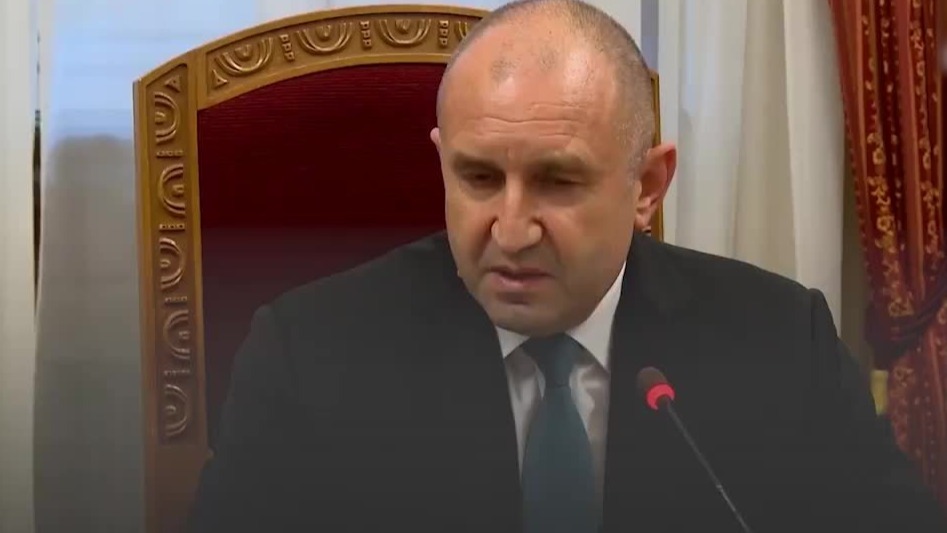 泽连斯基要弹药,保加利亚总统当场回绝_凤凰网视频_凤凰网