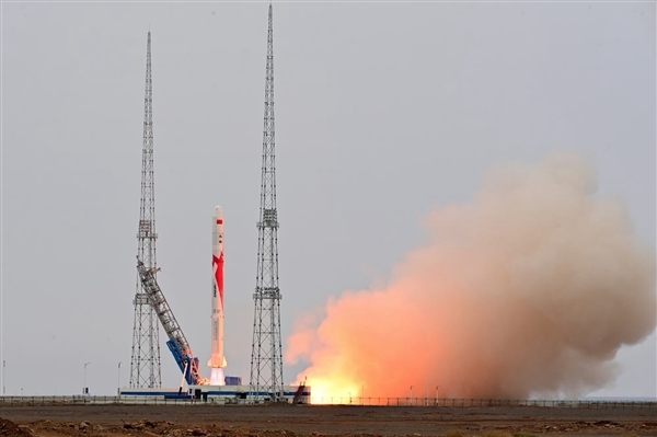 朱雀二号遥二运载火箭发射成功:全球首枚成功入轨的液氧甲烷火箭