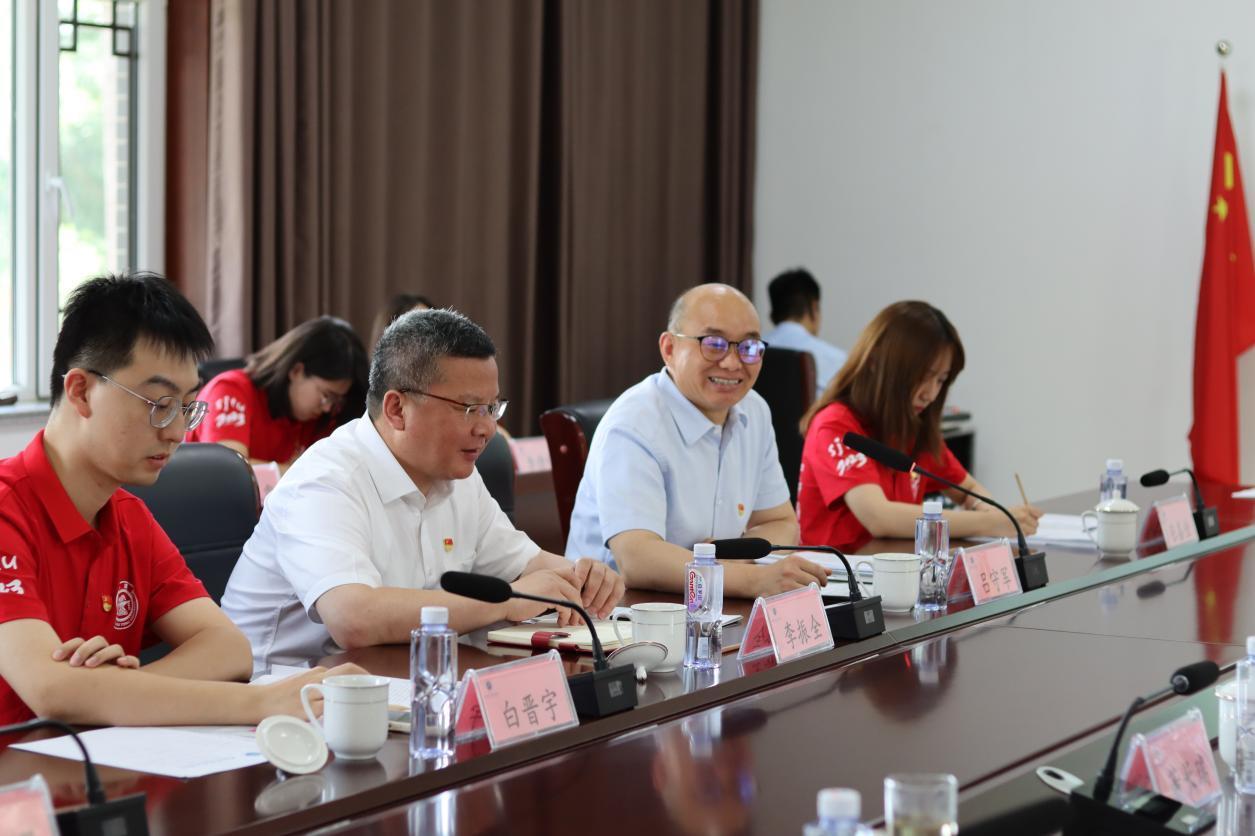 上海交通大学国际与公共事务学院博二支部实践团赴山东省开展“大农业-新农村-强农民”共行计划暑期社会实践