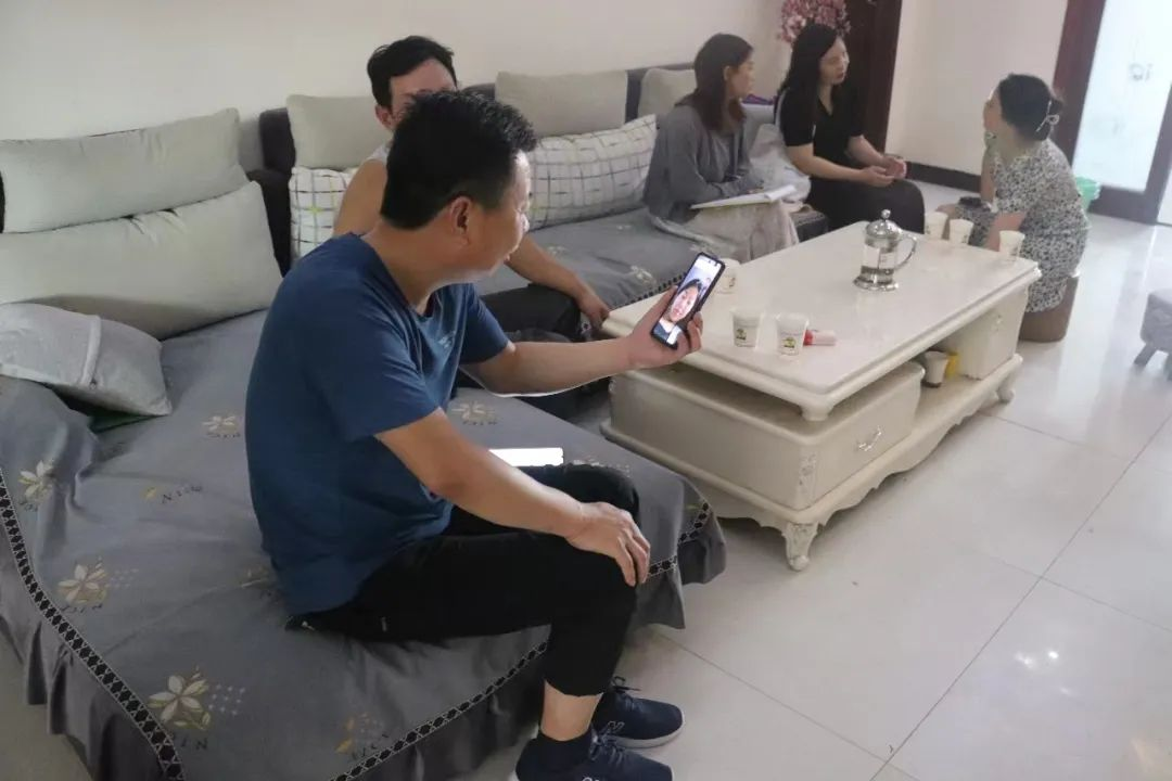 宁晋县民政局开展儿童收养家庭回访工作