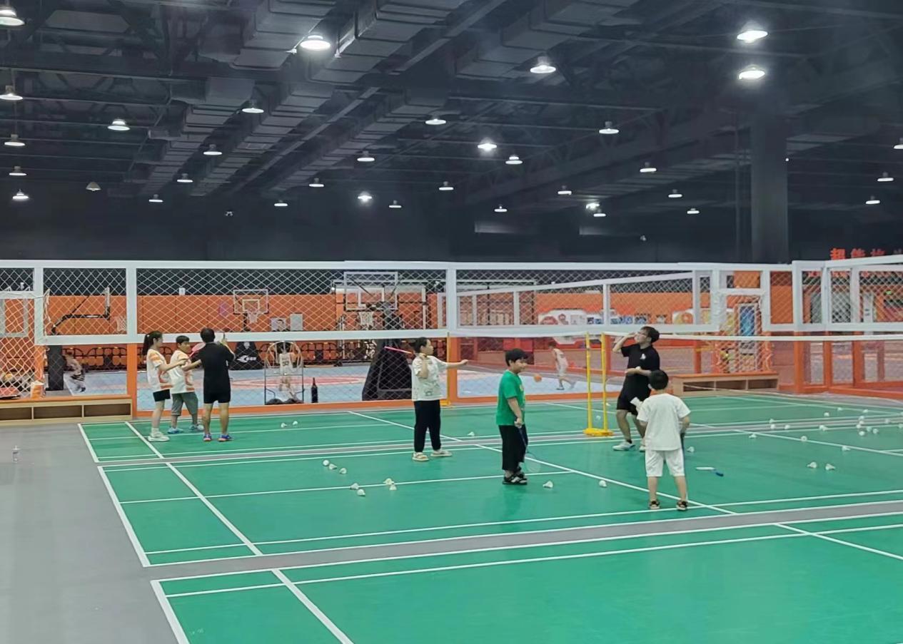 （羽毛球馆）