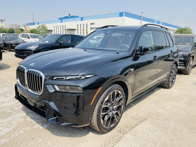 23款加版宝马x7m运动卓越豪华西安11x