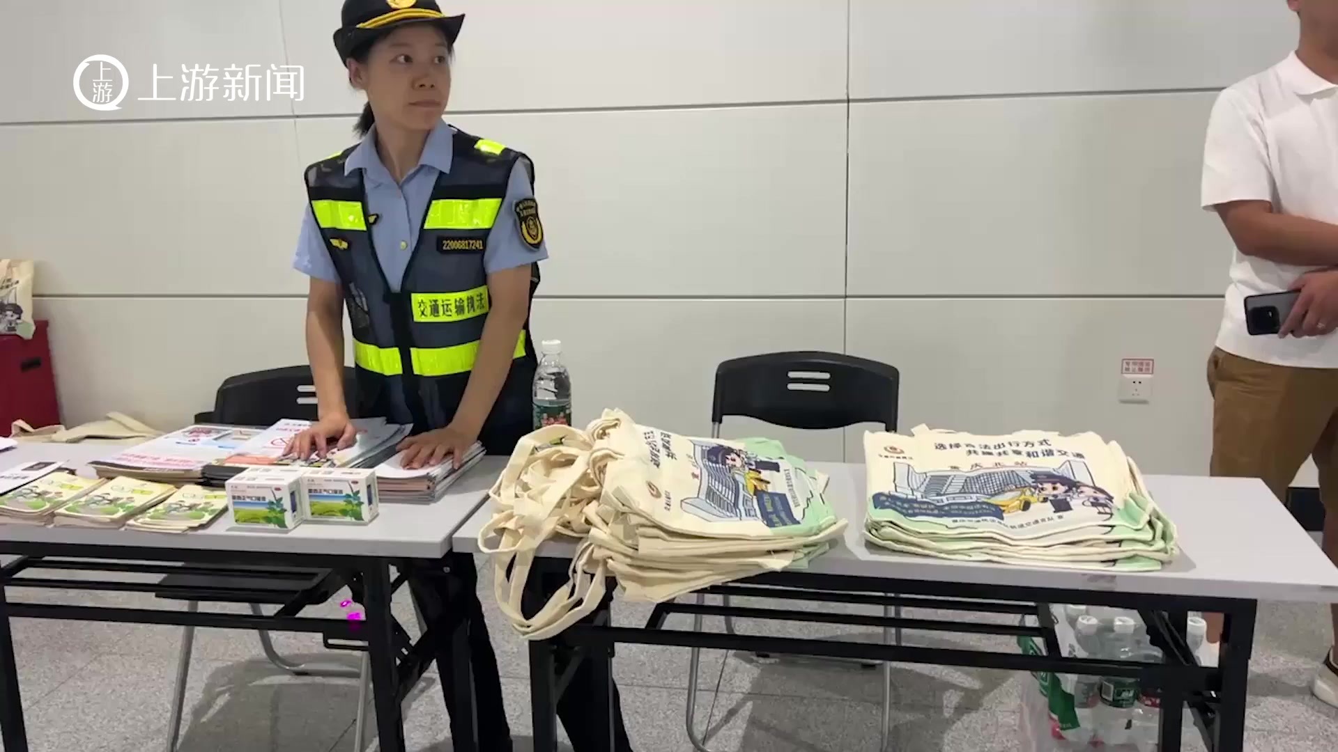 严防客流大发生踩踏等事件！重庆加大中心城区轨道交通66个重点车站监管