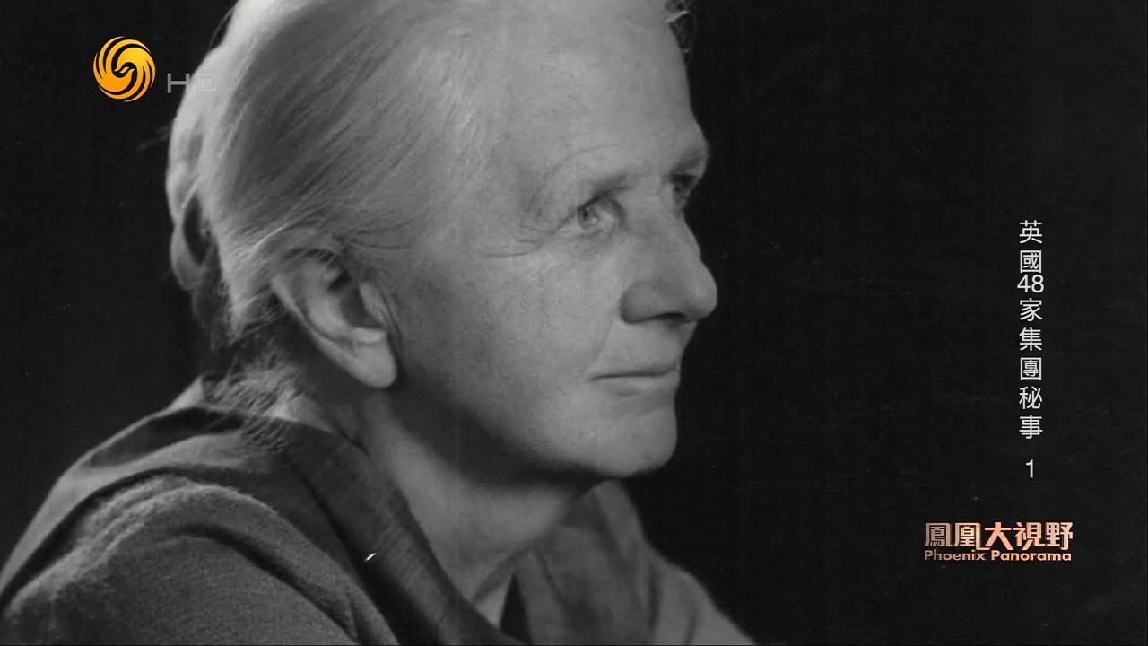 二战期间，琼·罗宾逊曾拜访过苏联与中国，这也更加坚定了她的学术方向