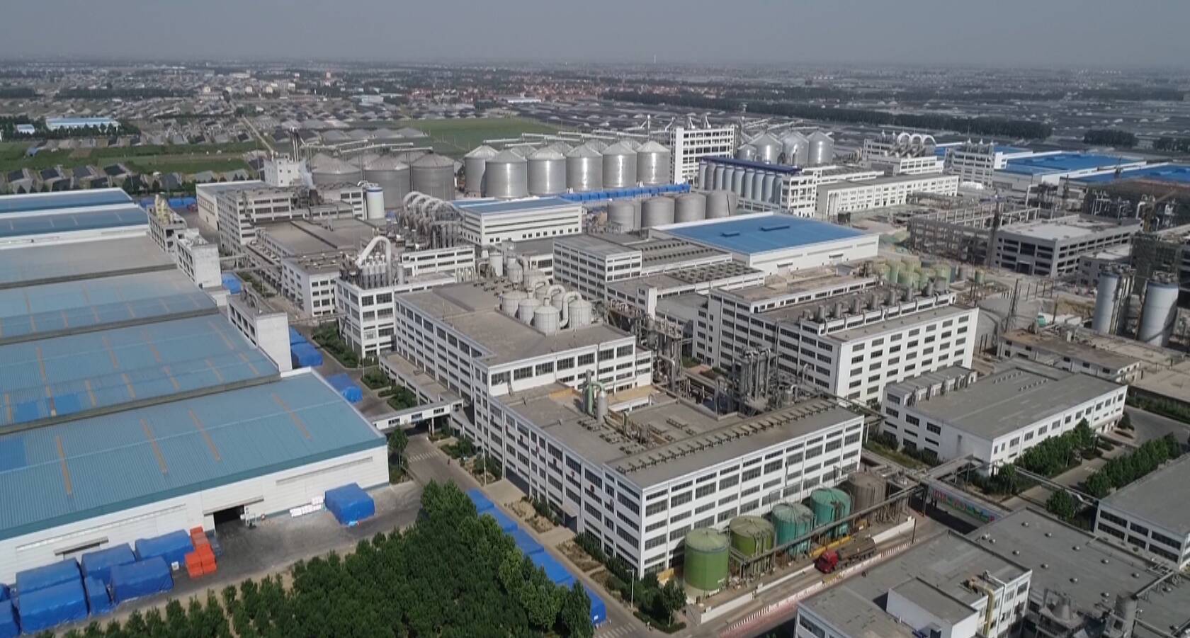 ▲寿光市生物基新材料特色产业集群（图源：闪电新闻）