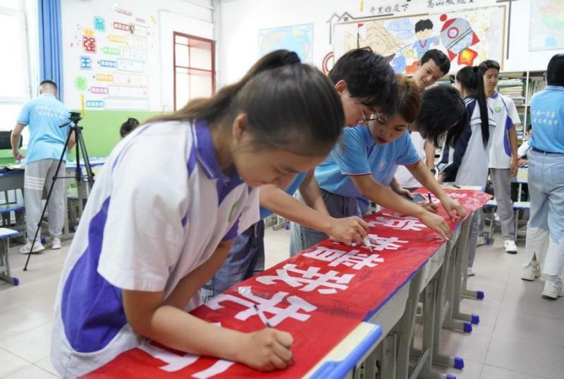 共筑赣疆情—江西师大学子赴新疆阿克苏开展暑期实践活动