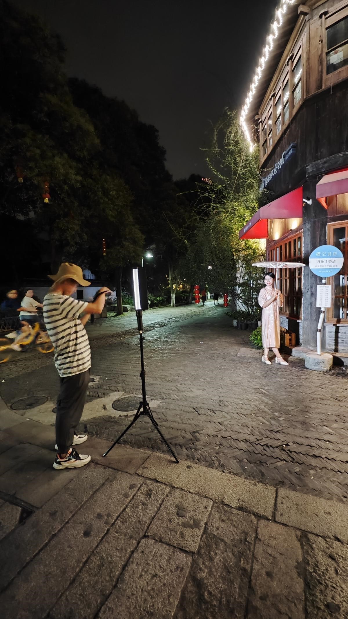 苏州摄影师的CITYWALK：用脚步丈量姑苏古城晨昏之美