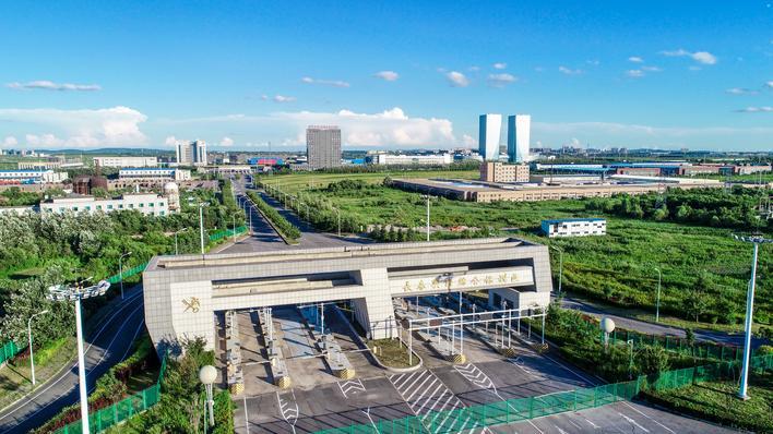 长春兴隆综保区一期围网内实景。