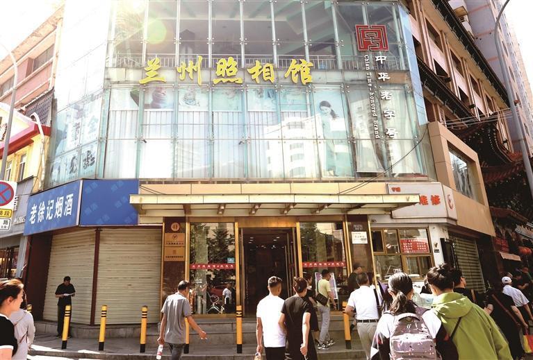 守得住经典当得了网红 兰州老字号走“破圈”之路