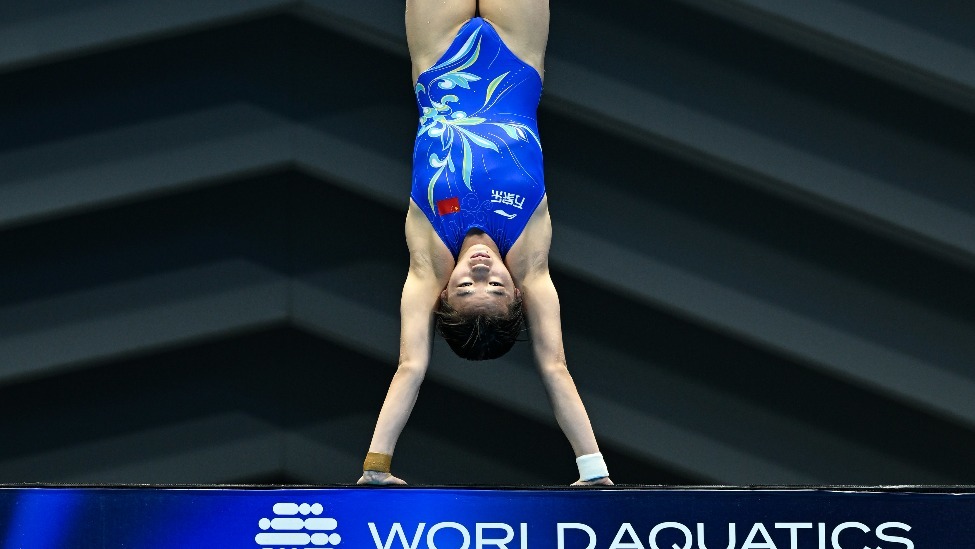 全红婵跳出全场最高分夺跳水世界杯冠军