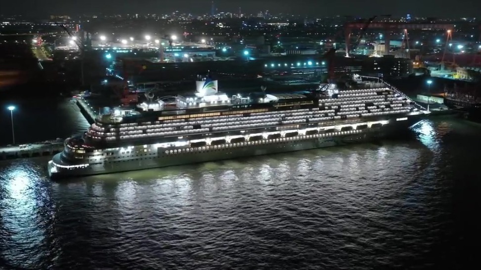 首艘国产大型邮轮试航大片来了