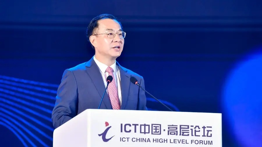 凤凰早报|完整录像！朝鲜深夜举行阅兵式；绝境重生！中国女足险胜生死战