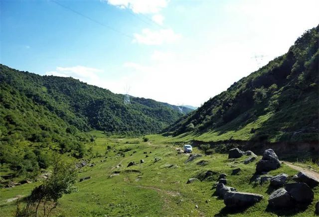 关山古道（张家川县融媒体中心　供图）