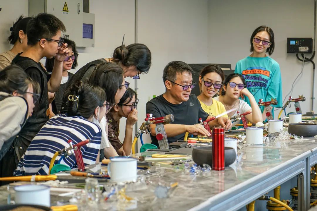 暑期旅游“热”力十足 6月至今近90万人参观陶溪川