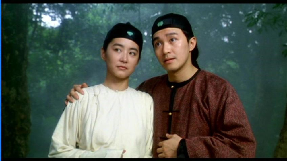 在下集中，更有票房号召力的林青霞取代了张敏，扮演了最重要的女主角——神龙教圣女。