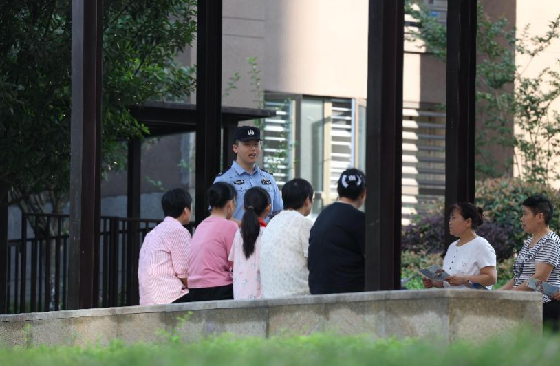 大渡口建胜派出所:全天候守护平安 零距离服务群众