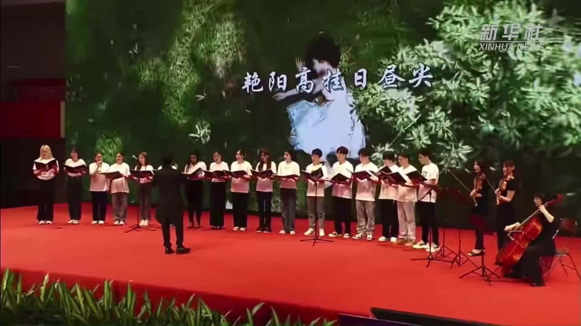 歌声传递心声 国际合唱团用中文唱响中国见闻_凤凰网视频_凤凰网