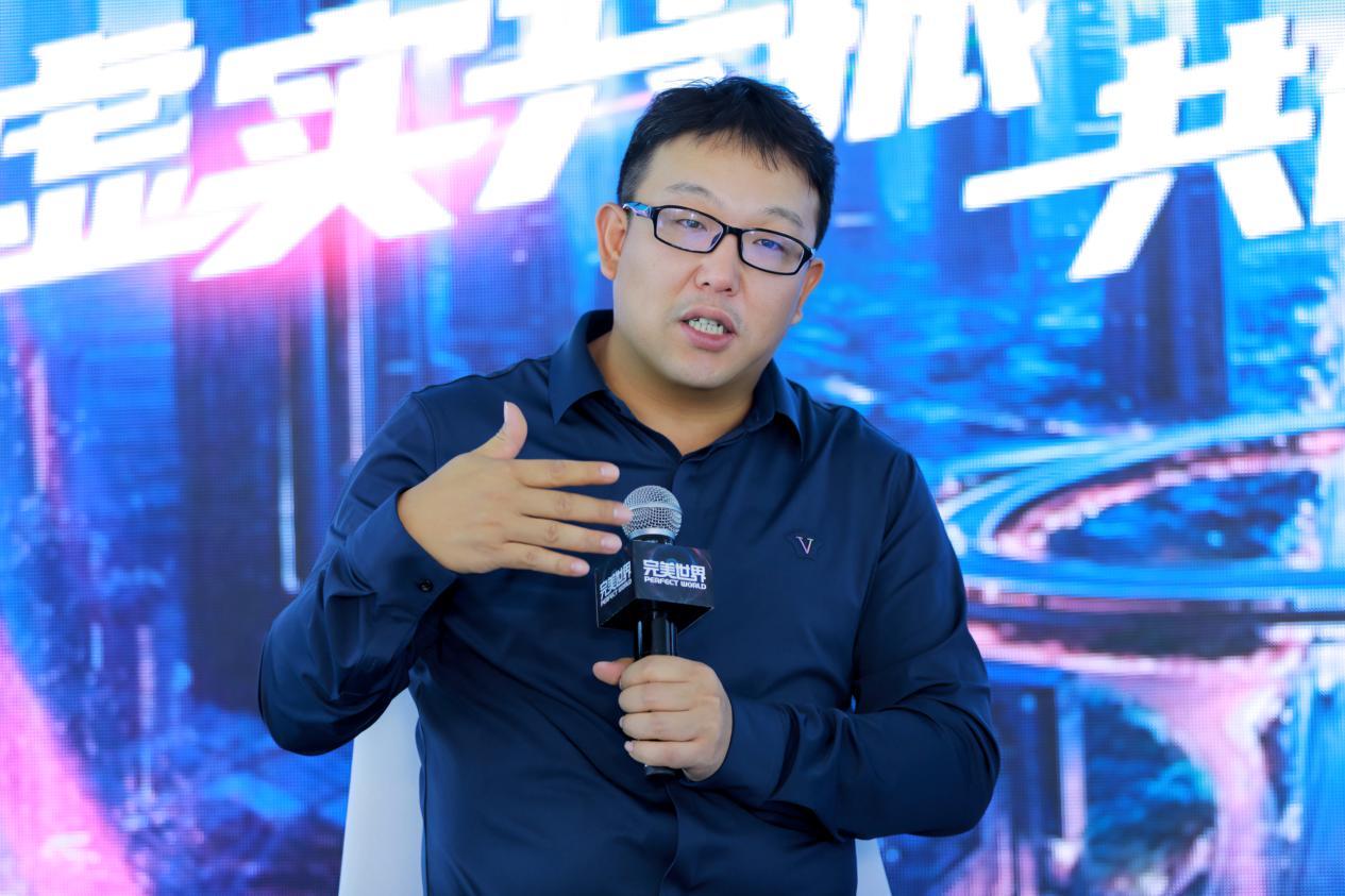 鲁晓寅在CEO见面会现场